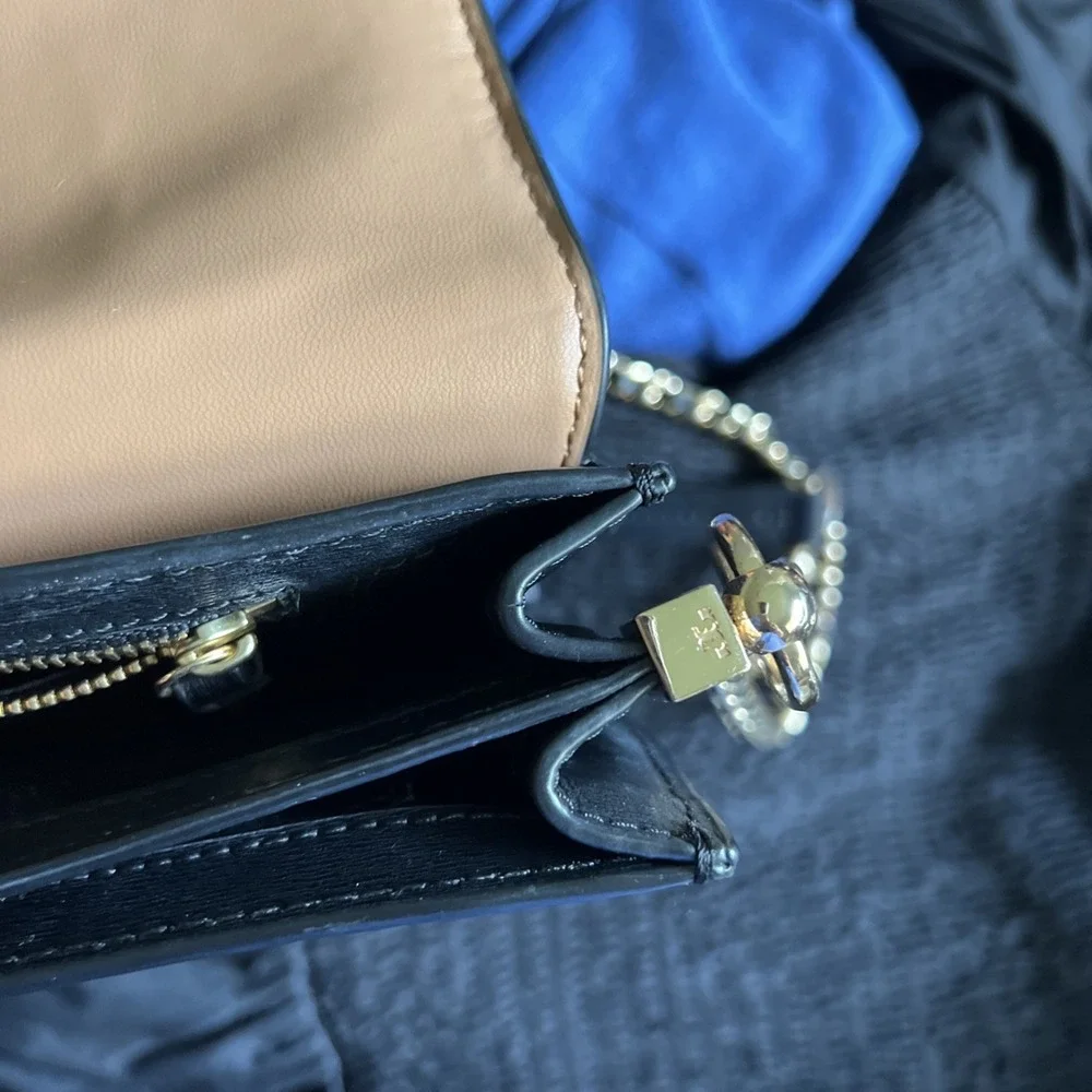 Tory Burch tory burch